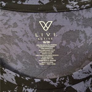 LIVI Active Camouflage Top